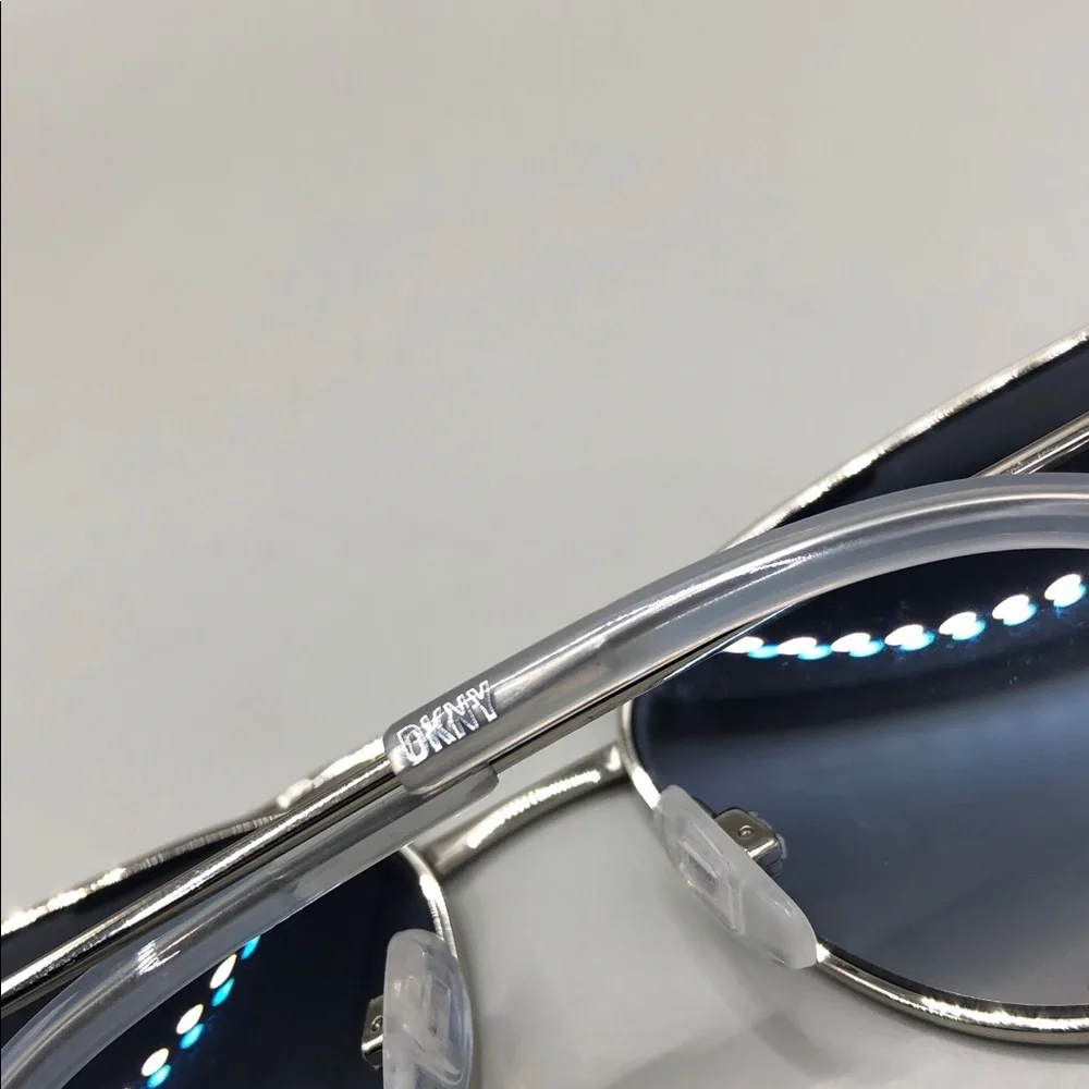 DKNY aviator style metal sunglasses UNISEX sample gradient lens.